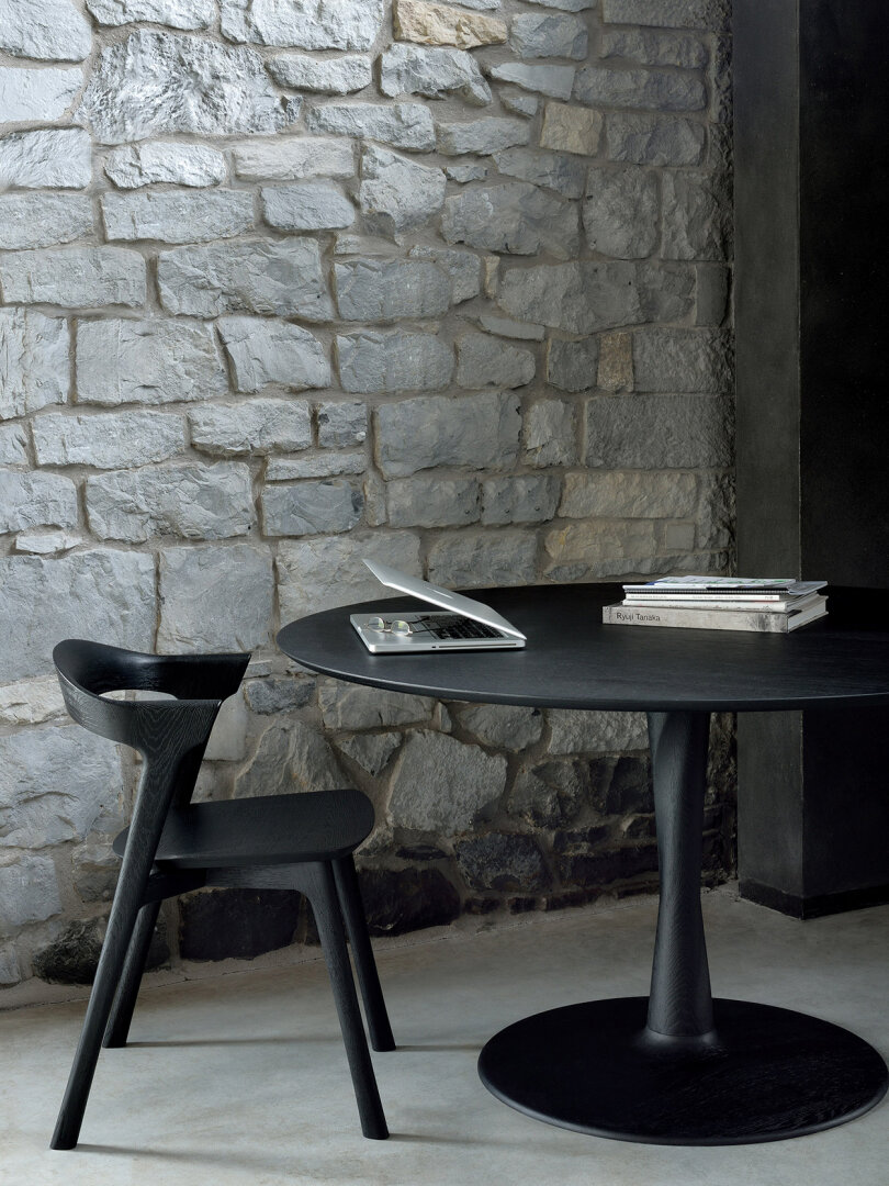Eettafel Torsion (showroommodel)