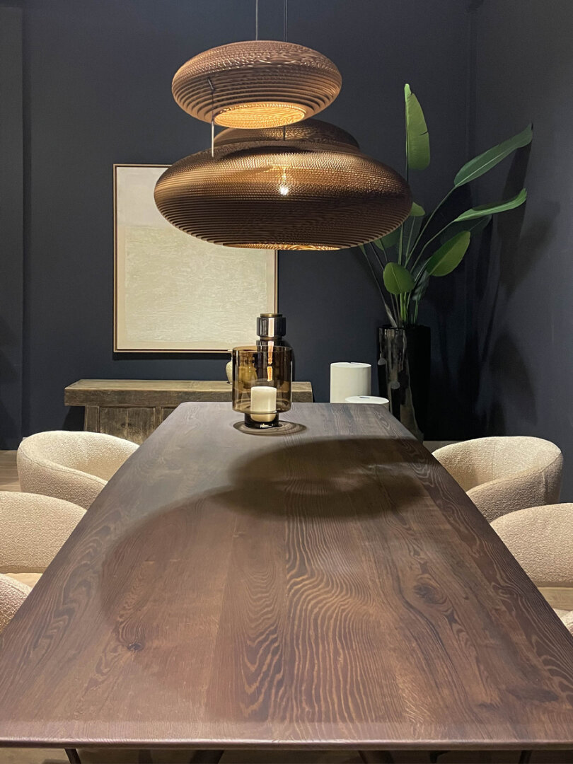 Eettafel massief eiken (showroommodel)